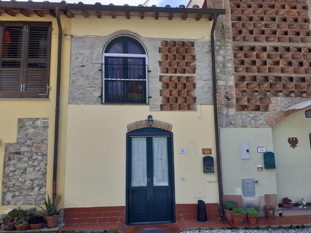 Casa Di Nonno Gio Villa แวคกิอาโน ภายนอก รูปภาพ